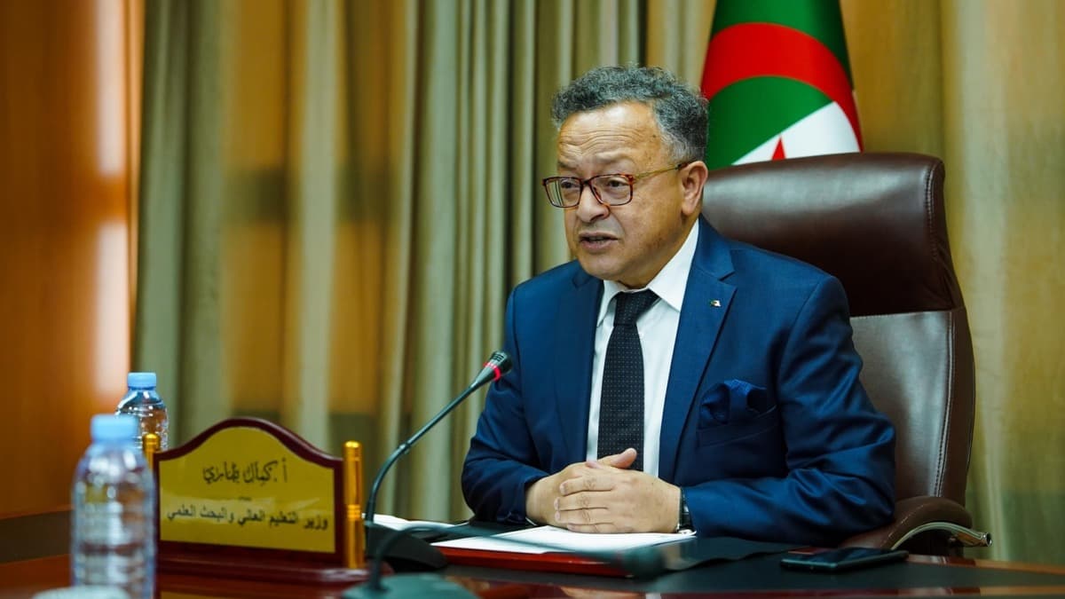 بداري.. 500 مليون دينار لتمويل 331 مشروعًا مبتكرًا داخل الجامعات