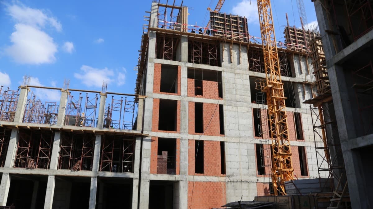 برج بوعريريج: 2.7 مليار دج لتعزيز التجهيزات المرافقة للبرامج السكنية