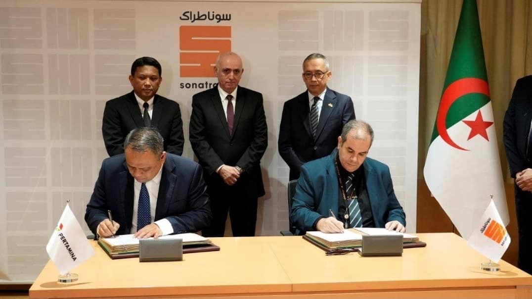 سوناطراك والشركة الإندونيسية “بيرتامينا” توقّعان عقود خدمات